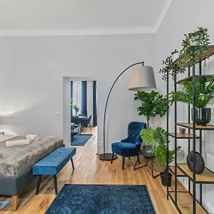  Apartmán Balcony Apartment, 4 Min To U3 Zipperer Strasse